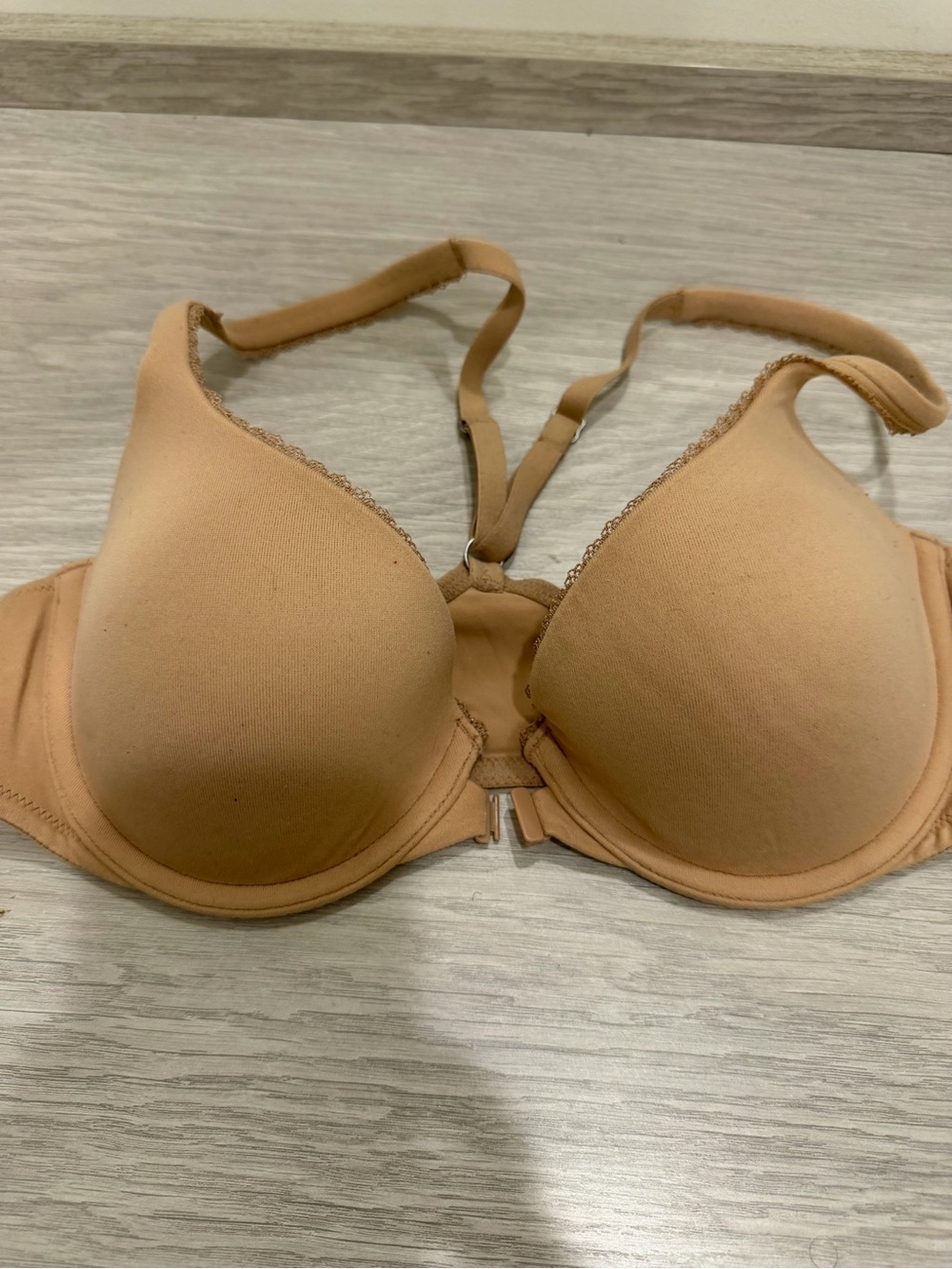 Victoria’s Secret Body by Victoria Racerback Demi Front Closure